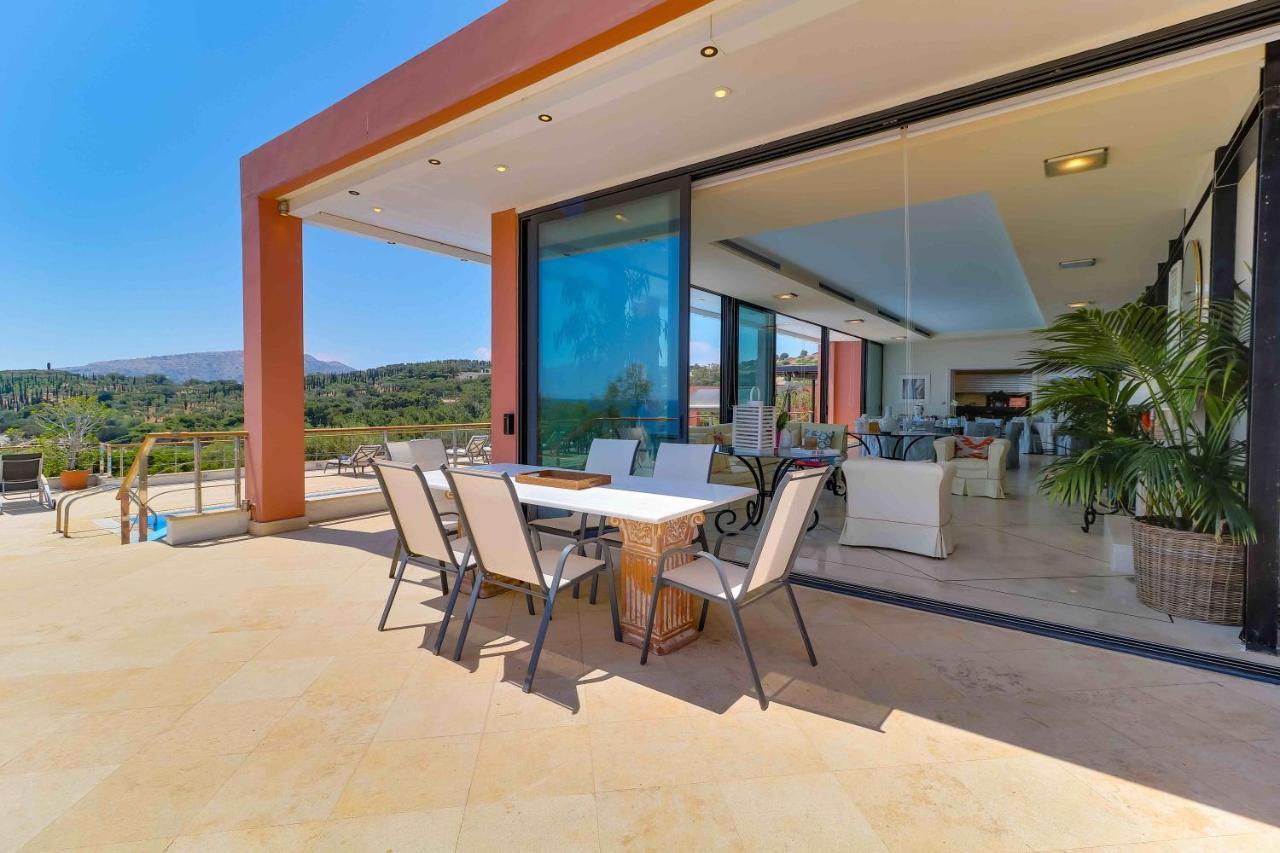 Black Diamond Beachfront Pool Villa Pasithea In Sounio, Athens Sounion Exterior foto