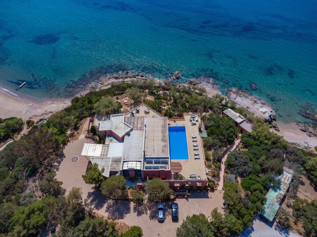 Black Diamond Beachfront Pool Villa Pasithea In Sounio, Athens Sounion Exterior foto