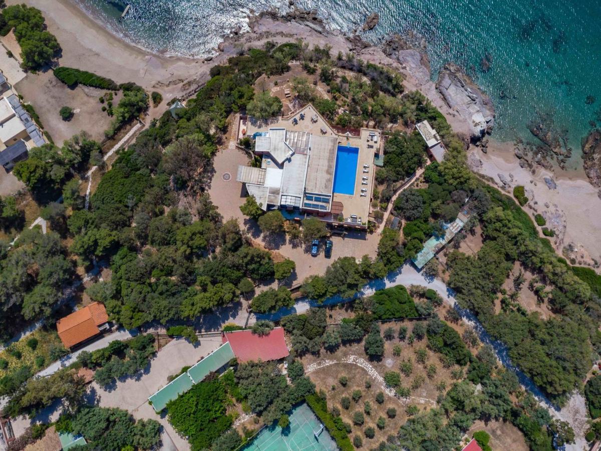 Black Diamond Beachfront Pool Villa Pasithea In Sounio, Athens Sounion Exterior foto