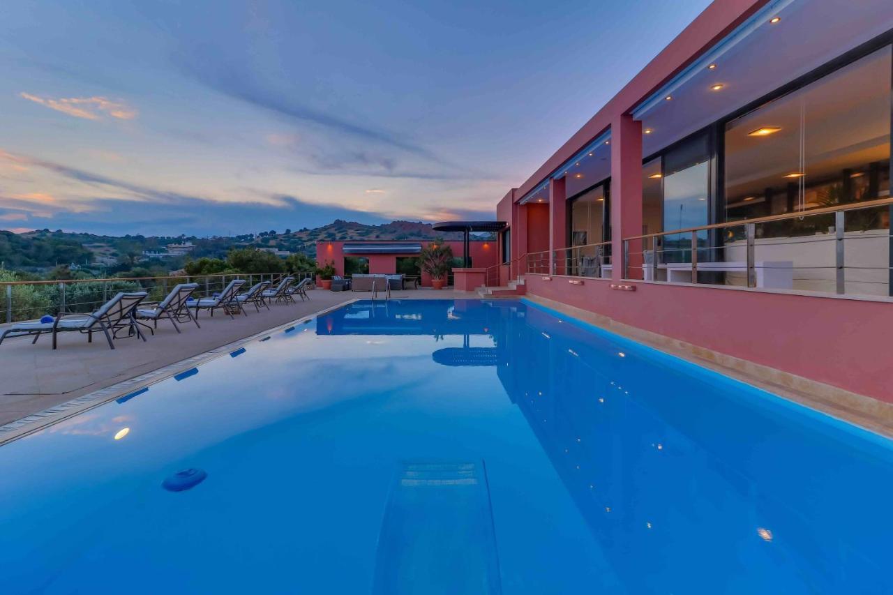 Black Diamond Beachfront Pool Villa Pasithea In Sounio, Athens Sounion Exterior foto